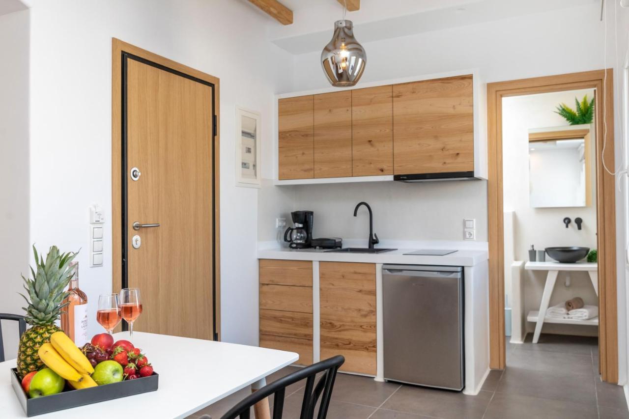 Naxos Downtown Apartments & Suites Naxos City ภายนอก รูปภาพ