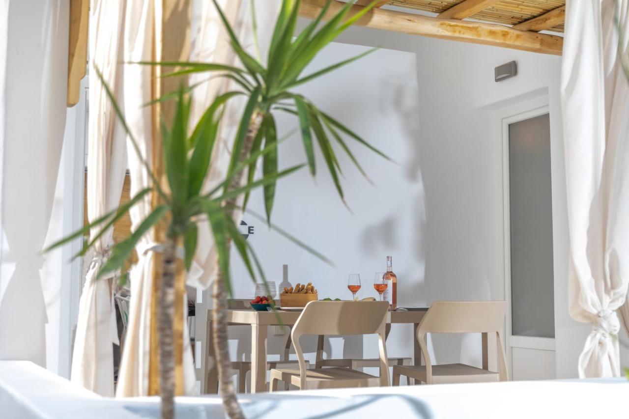 Naxos Downtown Apartments & Suites Naxos City ภายนอก รูปภาพ