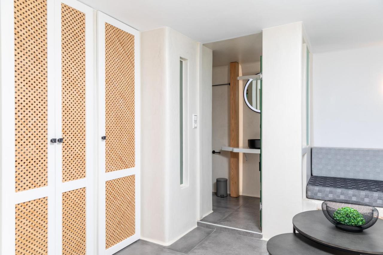 Naxos Downtown Apartments & Suites Naxos City ภายนอก รูปภาพ