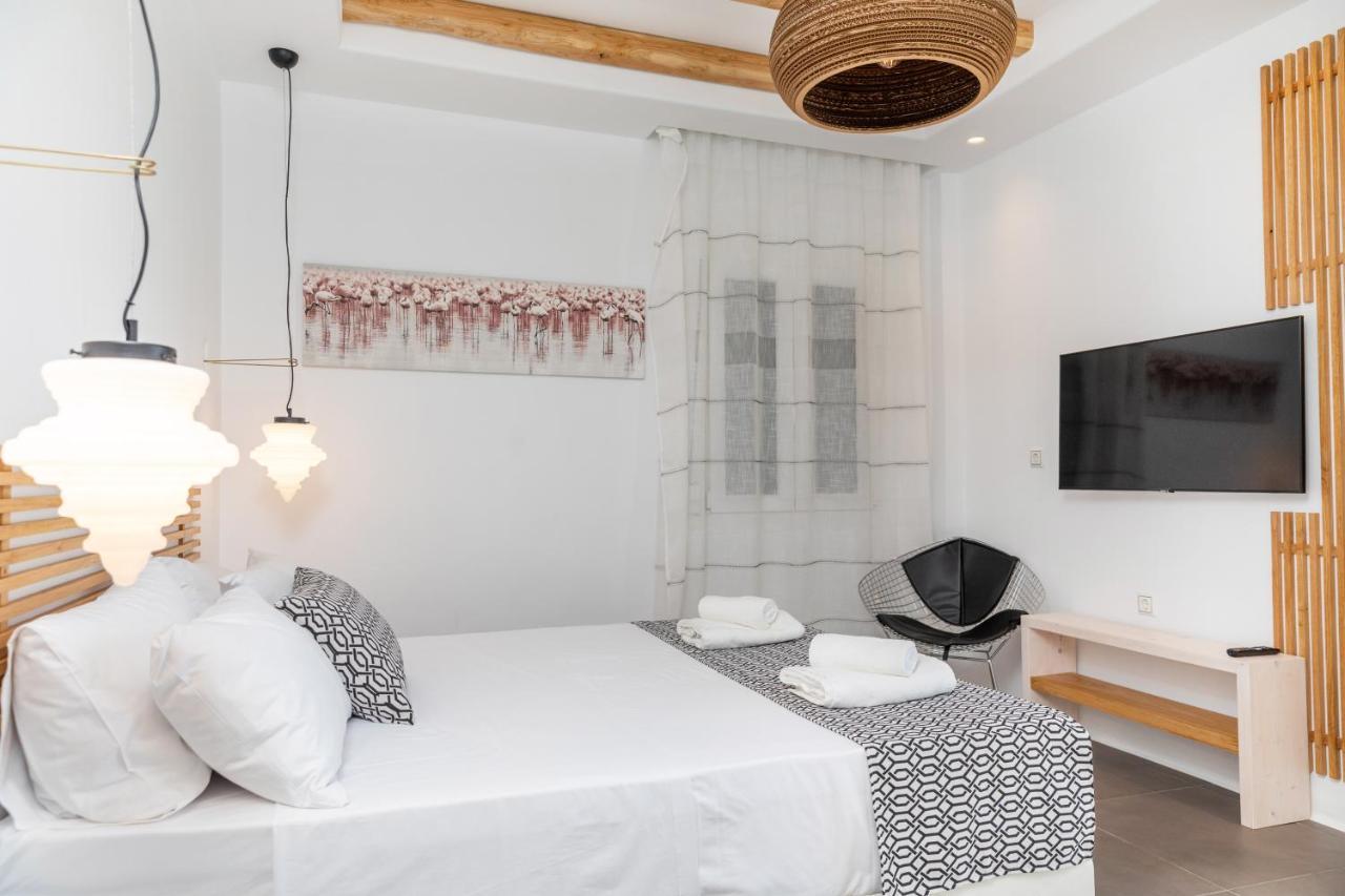Naxos Downtown Apartments & Suites Naxos City ภายนอก รูปภาพ