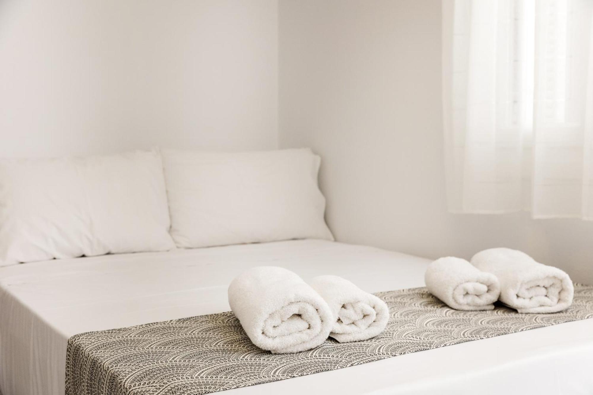 Naxos Downtown Apartments & Suites Naxos City ห้อง รูปภาพ